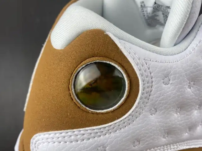 Reps LUCY 13 Jordan 414571-171 Wheat Air 0422